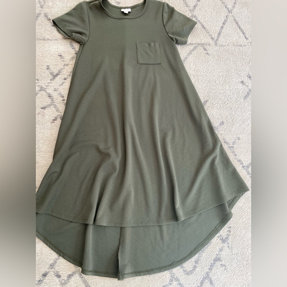 Green LuLaRoe Carly dress